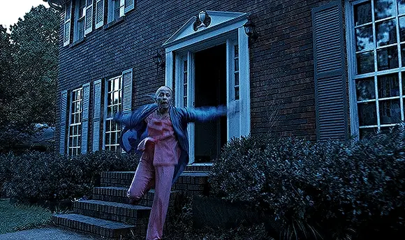 Орудия (Weapons, 2025), режиссёр Зак Креггер (2) — GIF