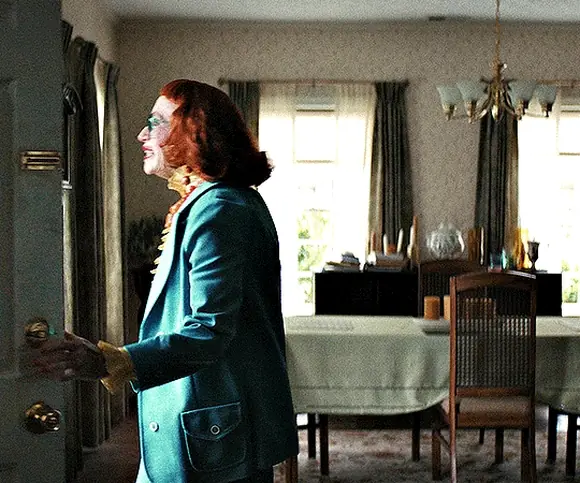 Орудия (Weapons, 2025), режиссёр Зак Крэггер (3) — GIF