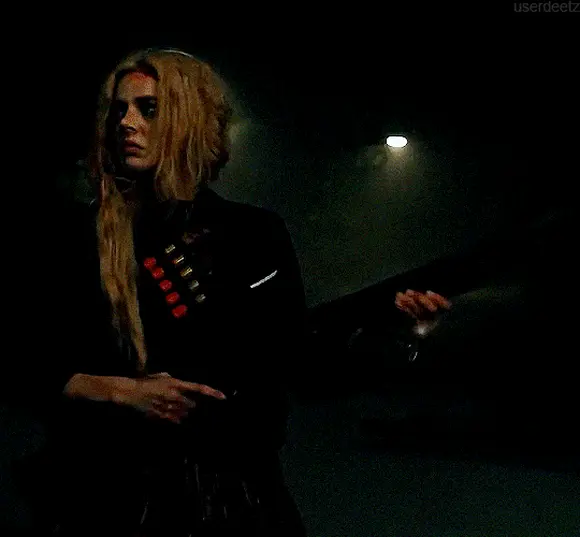 Самара Уивинг в роли Грейс Макколауэй «Я иду искать 2» (Ready or Not 2 Here I Come, 2026), режиссёры Мэтт Беттинелли-Олпин, Тайлер Гиллетт — GIF