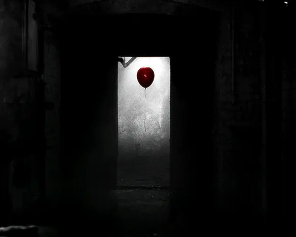 Оно Добро пожаловать в Дерри (It Welcome to Derry, 2025), 1 сезон 6 серия «Во имя отца», режиссёр Андрес Мускетти (3) — GIF