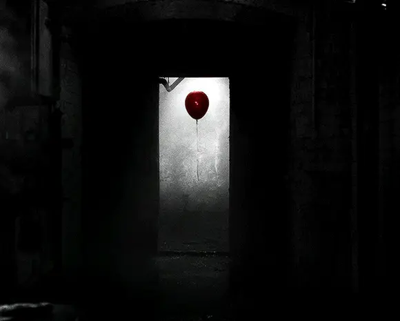 Оно Добро пожаловать в Дерри (It Welcome to Derry, 2025), 1 сезон 6 серия «Во имя отца», режиссёр Андрес Мускетти (3) — GIF