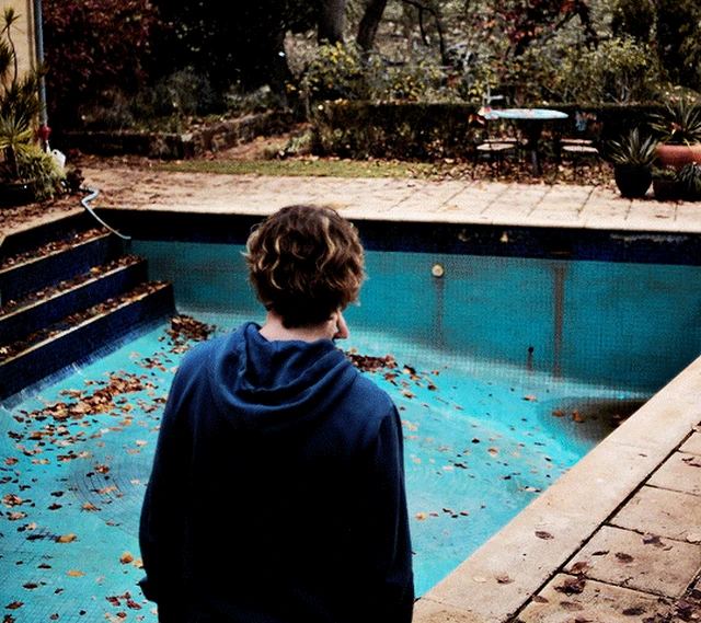 Верни её из мёртвых (Bring Her Back, 2025), режиссёр Дэнни Филиппу, Майкл Филиппу (6) — GIF