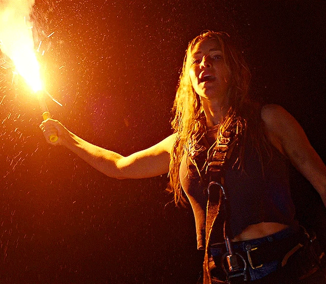 Хищные твари (Dangerous Animals, 2025), режиссёр Шон Бирн (5) — GIF