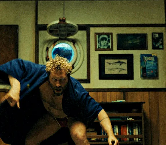 Хищные твари (Dangerous Animals, 2025), режиссёр Шон Бирн (2) — GIF