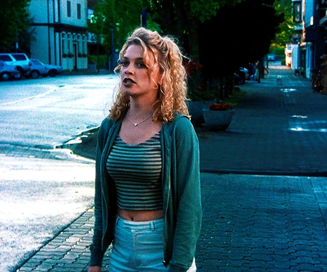 Пункт назначения (Final Destination, 2000), режиссёр Джеймс Вонг (4) — GIF