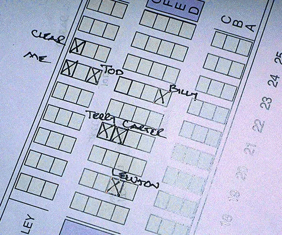 Пункт назначения (Final Destination, 2000), режиссёр Джеймс Вонг (2) — GIF