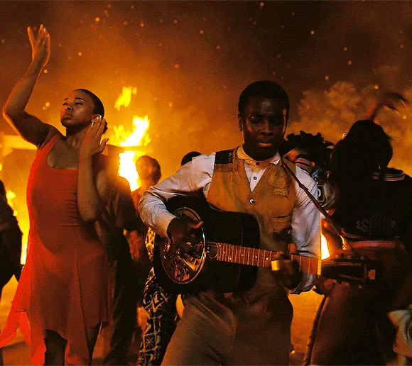 Грешники (Sinners, 2025), режиссёр Райан Куглер — GIF