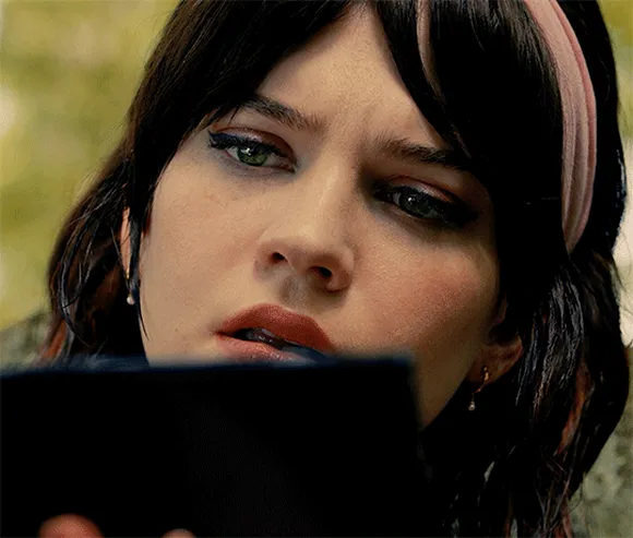 Drew Hancock Компаньон (Companion, 2025), режиссёр Дрю Хэнкок (7) — GIF