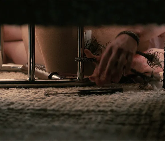 Drew Hancock Компаньон (Companion, 2025), режиссёр Дрю Хэнкок (6) — GIF