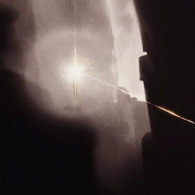 Воспитанные волками (Raised by Wolves, 2020), режиссеры Ридли Скотт, Люк Скотт — Кино GIF