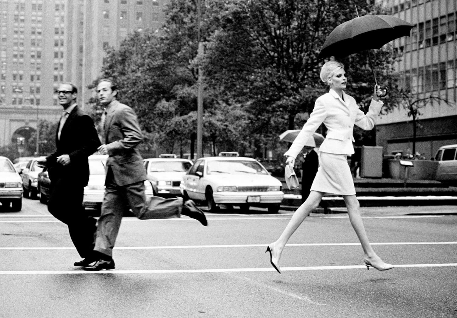 Надя Ауэрманн на Парк-авеню, Нью-Йорк, 1995. Автор Артур Элгорт