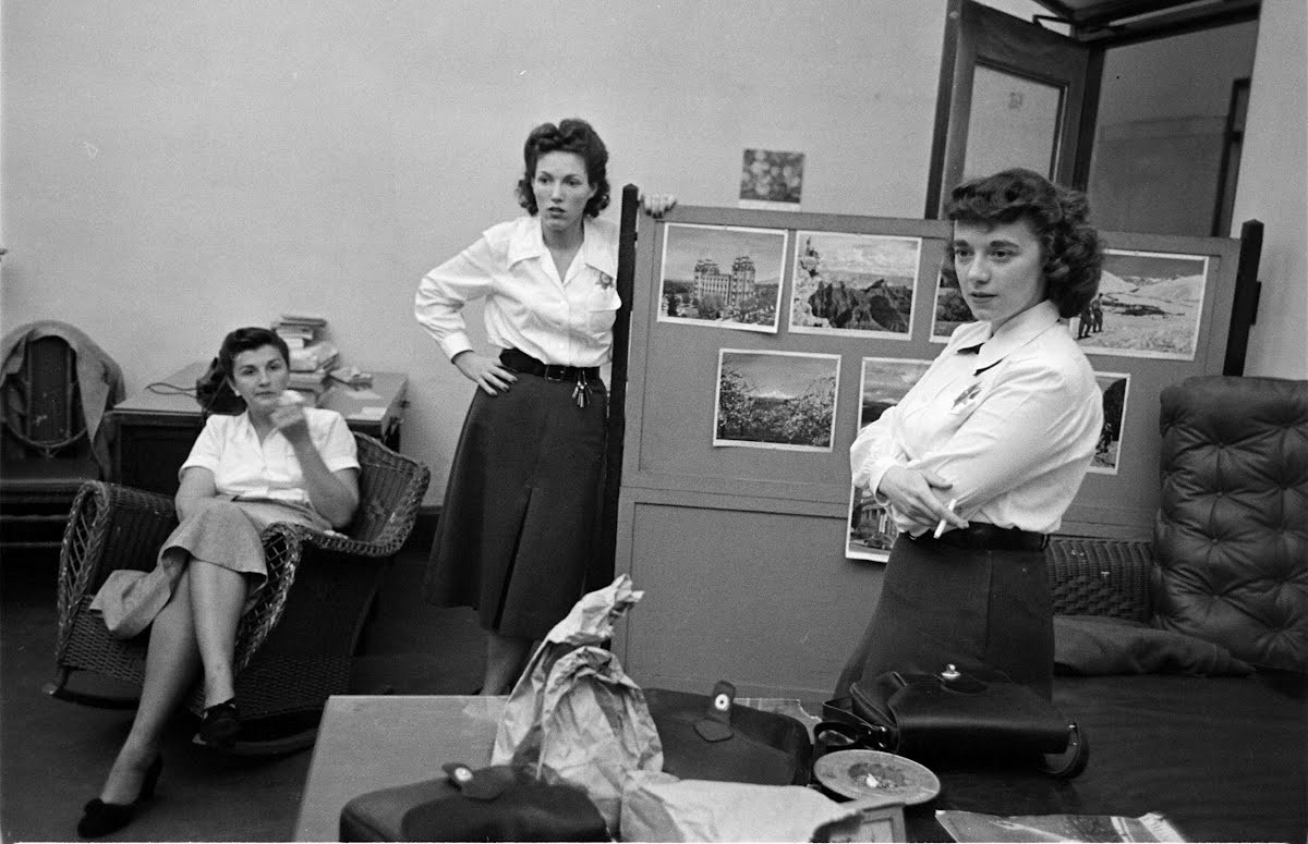 Из серии Один рабочий день полисвумен, Лос-Анджелес, 1950