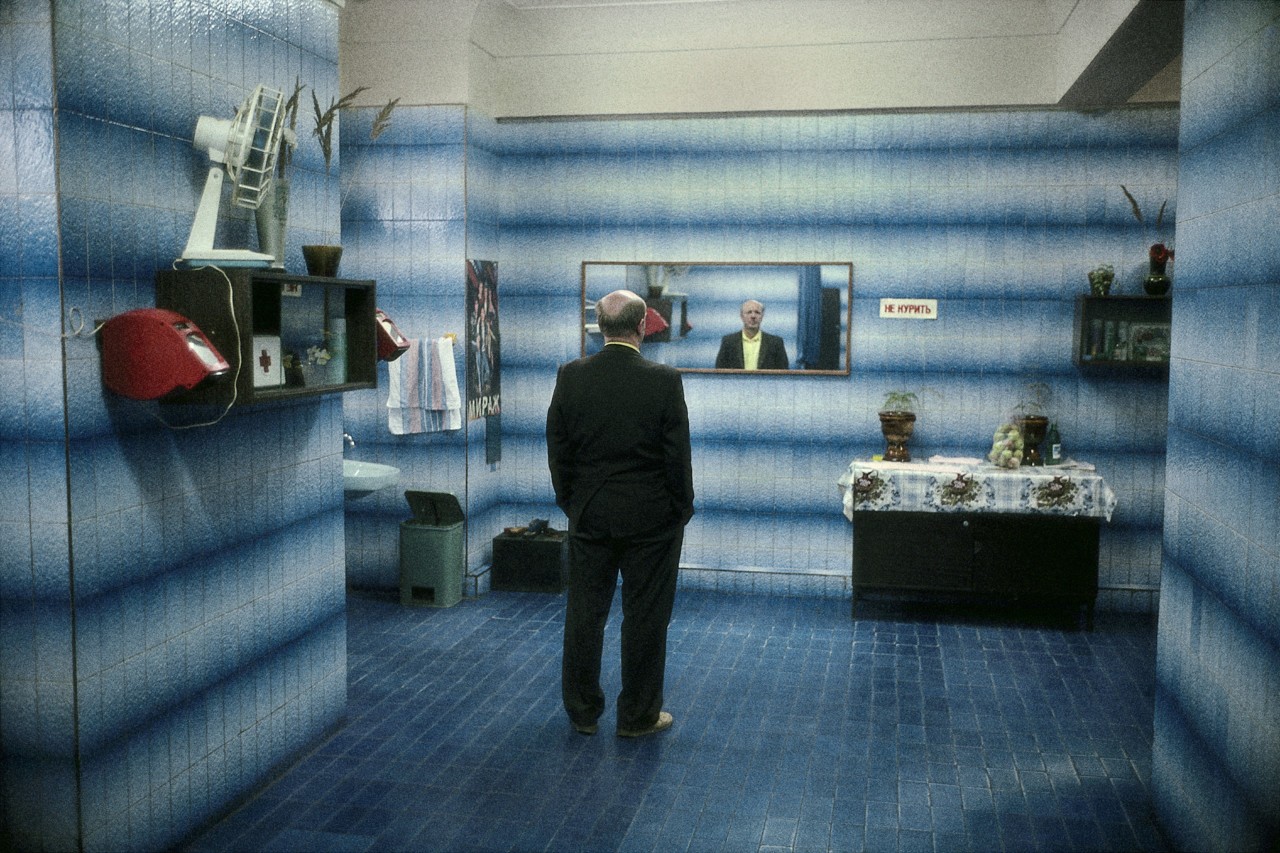 Уборная в гостинице. Москва, Россия, 1989. Фотограф Гарри Груйер