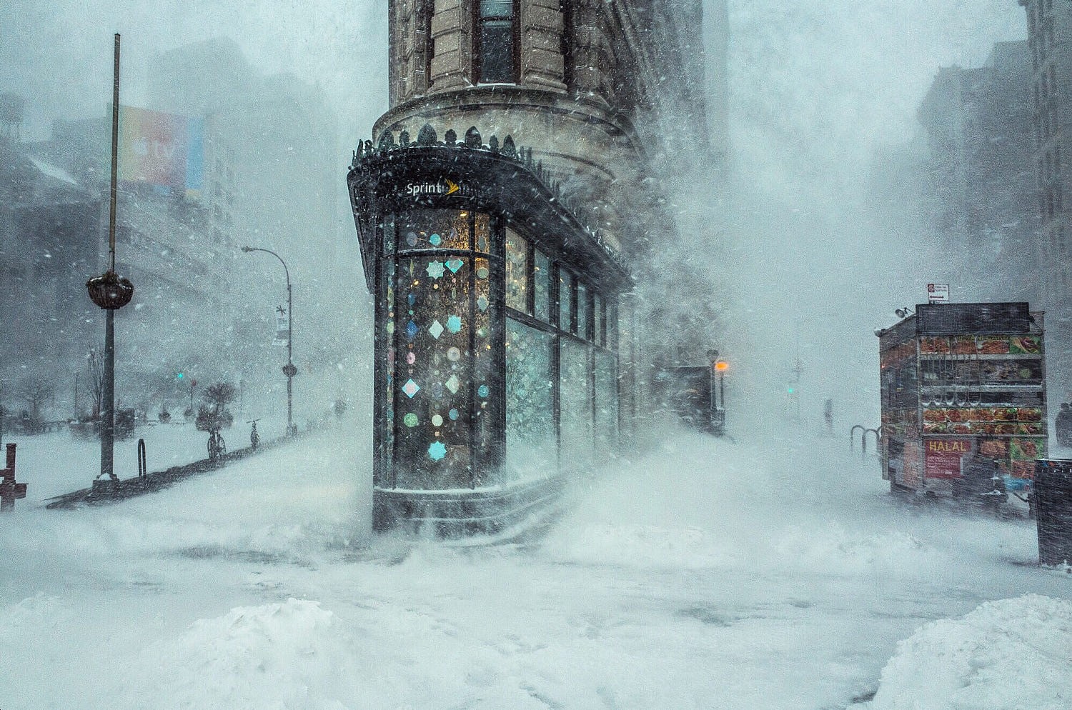 Метель, Флэтайрон-билдинг, Нью-Йорк. Фотограф Мишель Палаццо