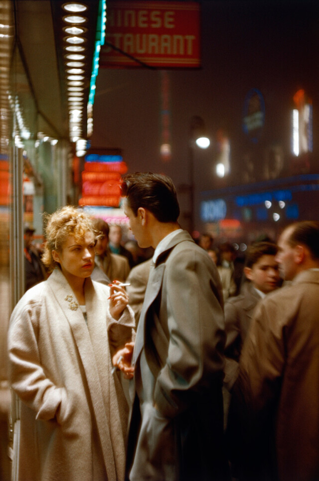 Таймс-сквер, Нью-Йорк, 1953. Фотограф Эмиль Шультесс