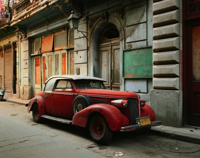 Винтажный автомобиль, Гавана, 1997. Фотограф Роберт Полидори