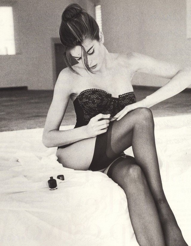 Stephanie Seymour for Vogue, 1992. Photographer Patrick Demarchelier