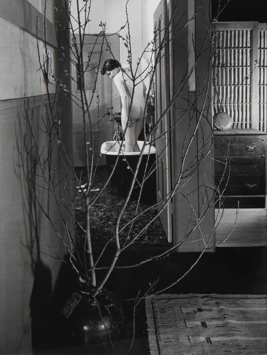 Ванна, 1952. Фотограф Имоджен Каннингем