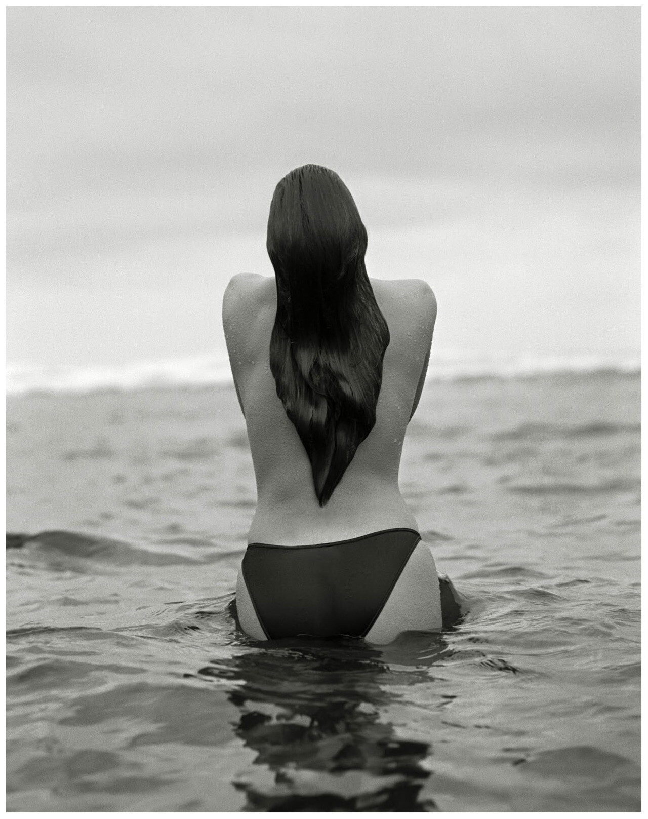 Женщина в море, Гавайи, 1988. Фотограф Герб Ритц — Интимный взгляд / Камералабс