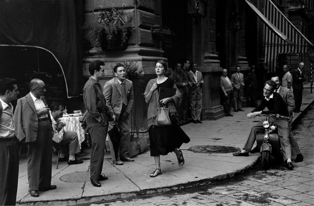 «Американка в Италии», 1951. Фотограф Рут Оркин