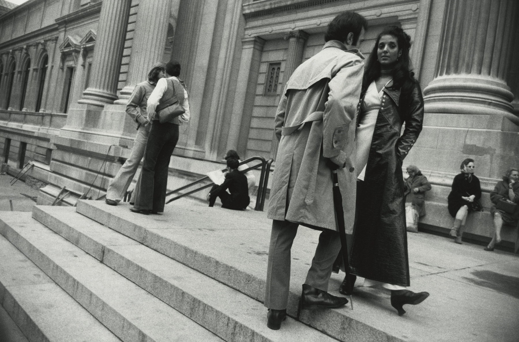 Ступеньки Метрополитен-музея, 1971. Фотограф Гарри Виногранд