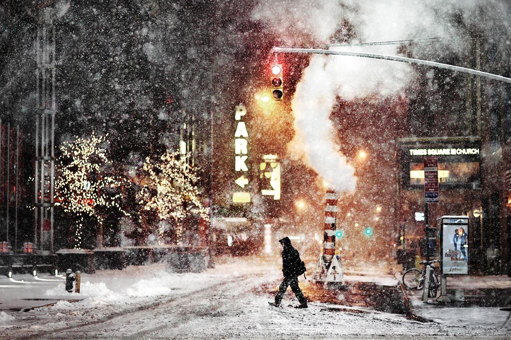 Уличные гирлянды, Нью-Йорк. Фотограф Кристоф Жакро