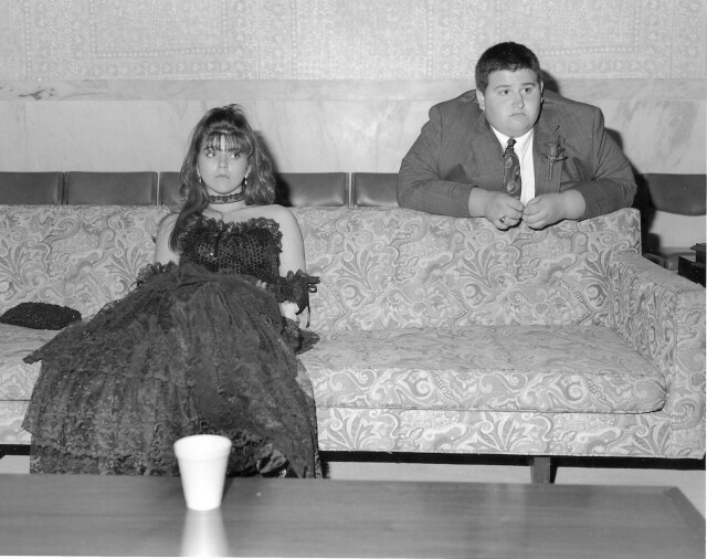 На выпускном вечере в средней школе. Пенсильвания, 1992. Фотографы Кен Грейвс и Ева Липман