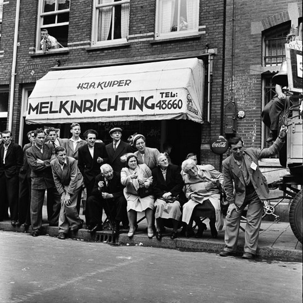 «Болельщики». Велогонка в Амстердаме, 1950. Фотограф Сем Прессер