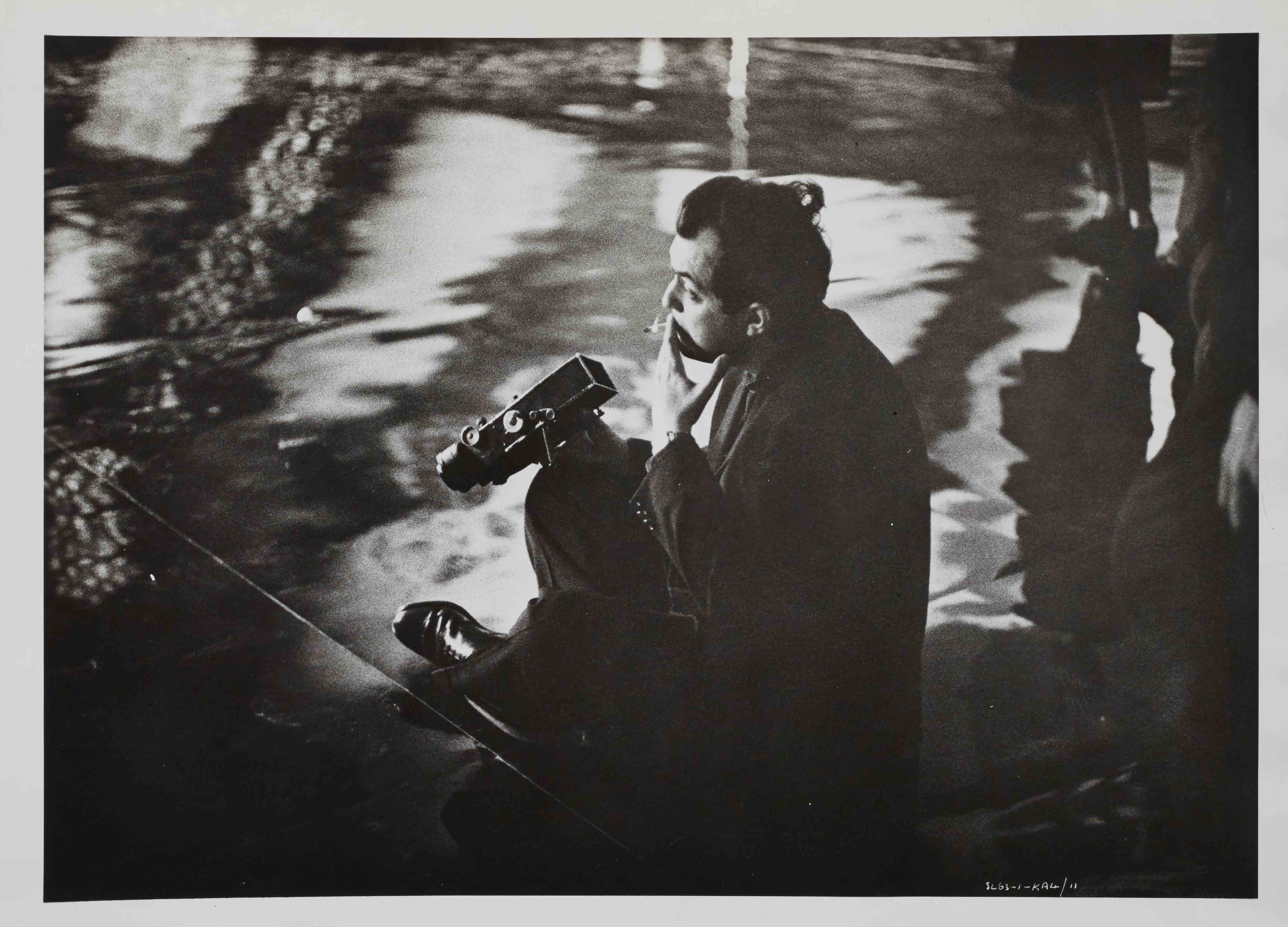 Стэнли Кубрик на съёмках фильма Доктор Стрейнджлав, или Как я перестал бояться и полюбил бомбу, 1964