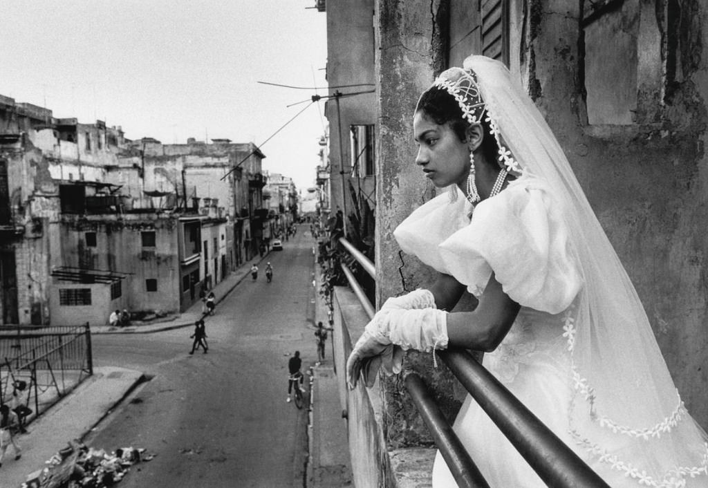 «Невеста». Гавана, Куба, 1990-е. Фотограф Йордис Антониа Шлёссер