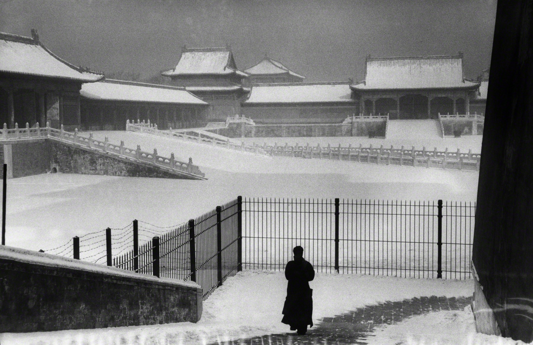 Запретный город в снегу. Пекин, 1957. Фотограф Марк Рибу