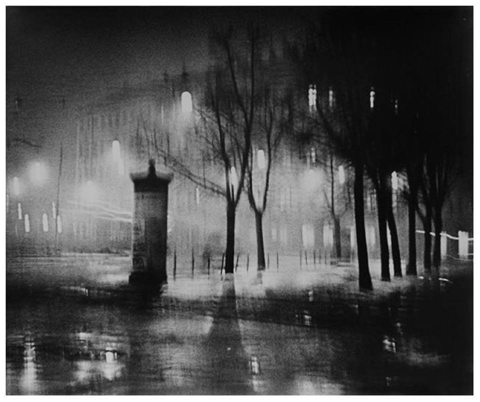 Ночная улица, 1960-е. Фотограф Эгонс Спурис