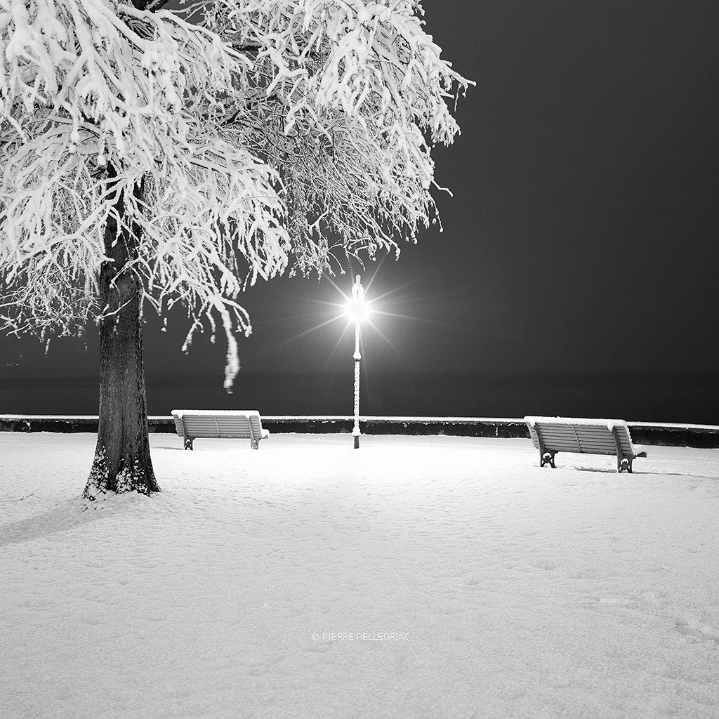 Зимний минимализм, Швейцария. Фотограф Пьер Пеллегрини