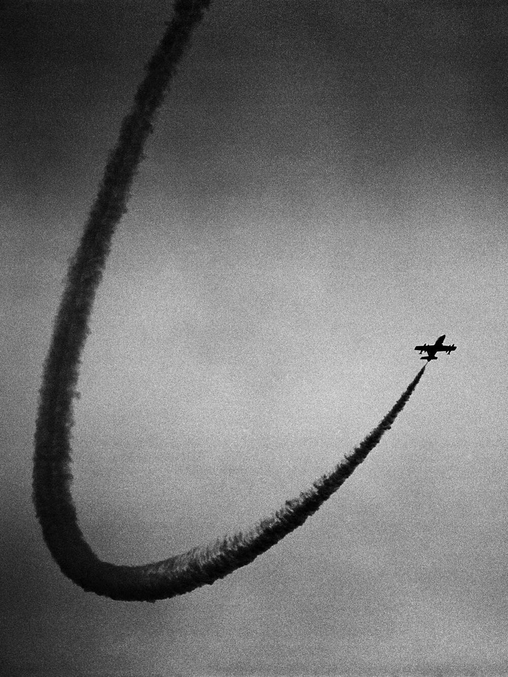 Самолёт. Венеция, Италия, 2018. Фотограф Сирил Дрюар — Чёрно-белое настроение / Камералабс