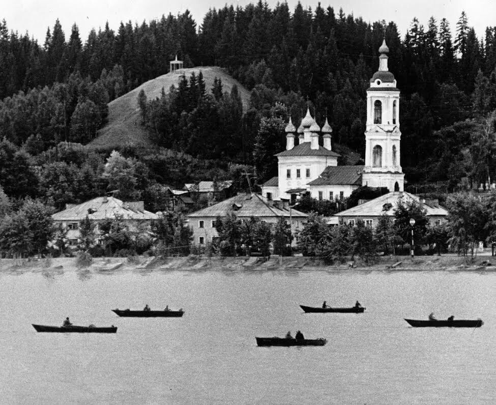 Плёс. Фотограф Василий Песков — Чёрно-белое настроение / Камералабс