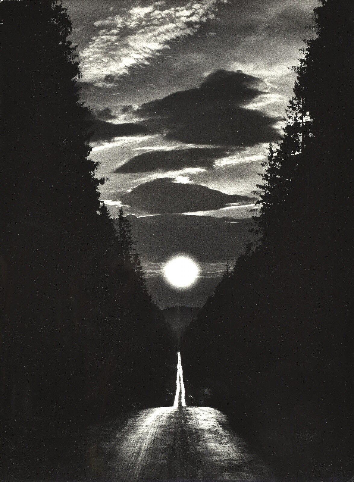 Дорога к Солнцу, ок. 1970. Фотограф Богумил Белика