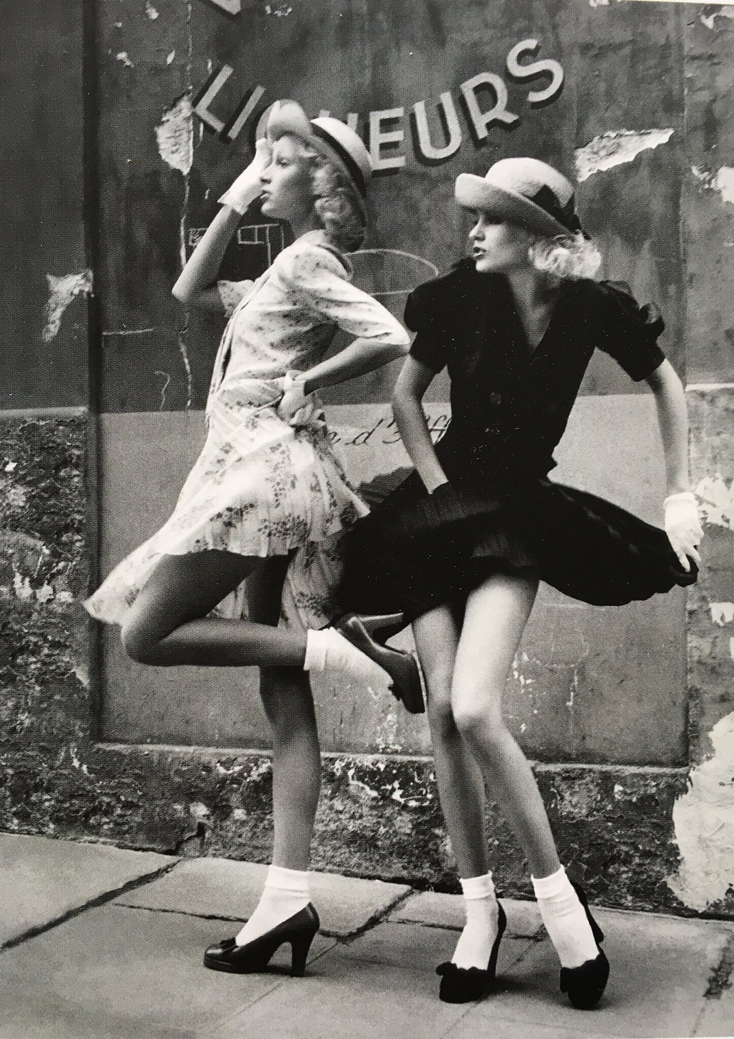 Донна Джордан и Луиза де Пуант для Vogue UK, 1972. Фотограф Саша Ван Дорссен