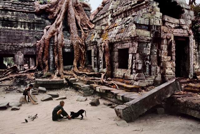 Ангкор-Ват, Камбоджа, 1999. Автор Стив Маккарри