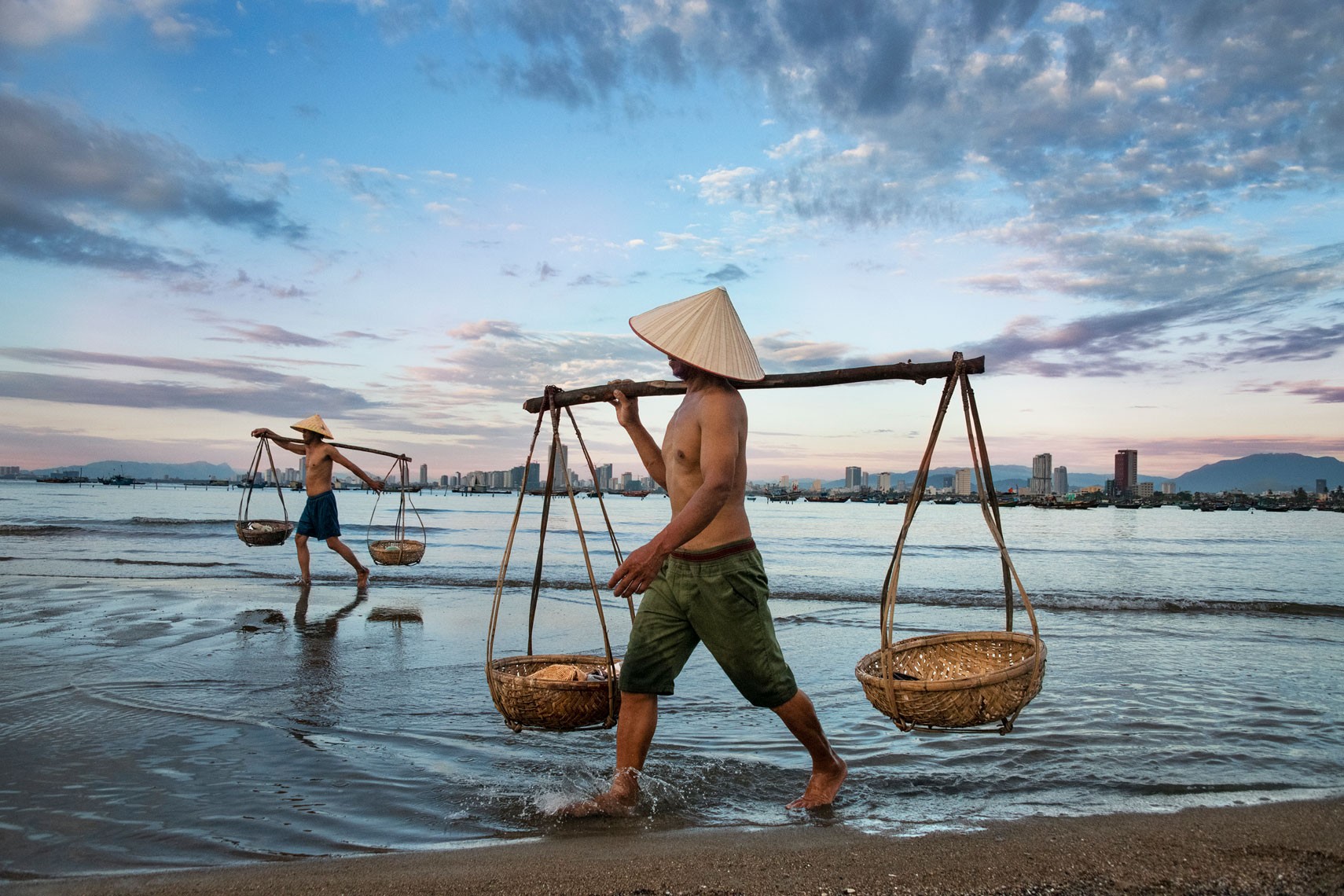 Побережье, Вьетнам. Автор Стив Маккарри