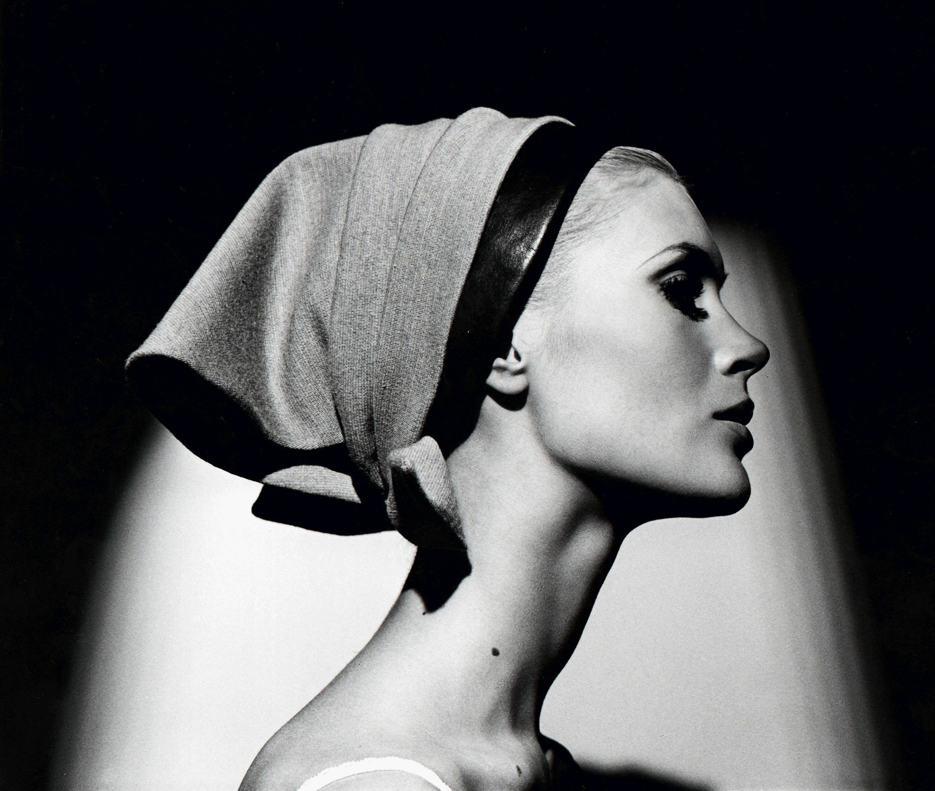 Ив Сен-Лоран, Vogue Paris, 1963. Автор Ги Бурден