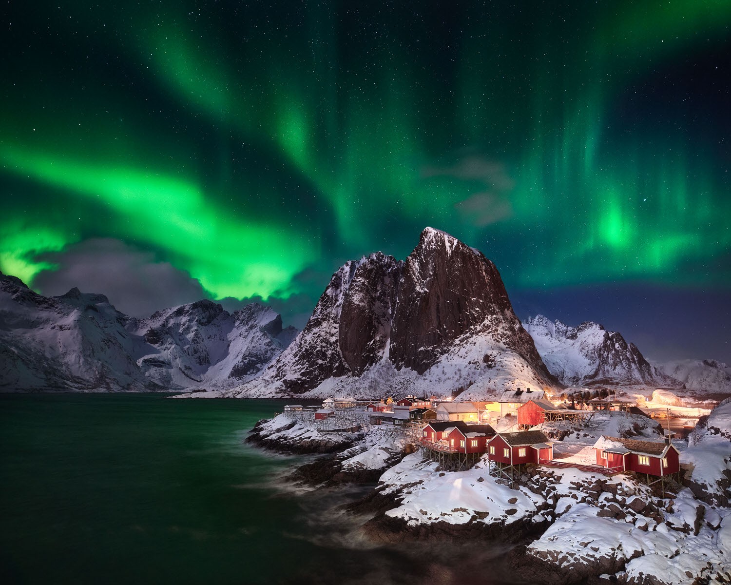 Огни. Хамнёй, Норвегия. Автор Андреас Эттль