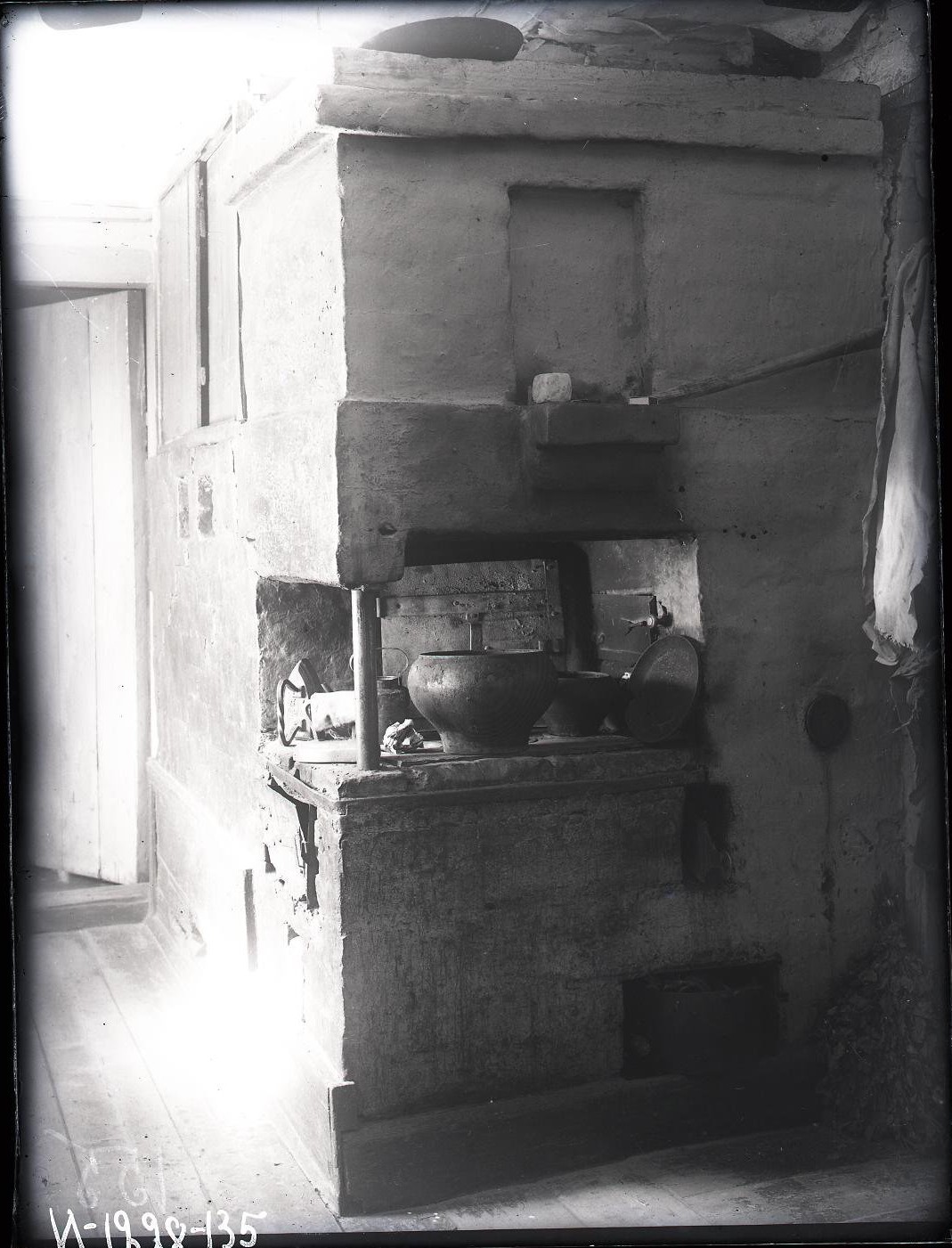 Русская печь,  Никольское, Ленинградская область, 1925. Автор А. А. Беликов 