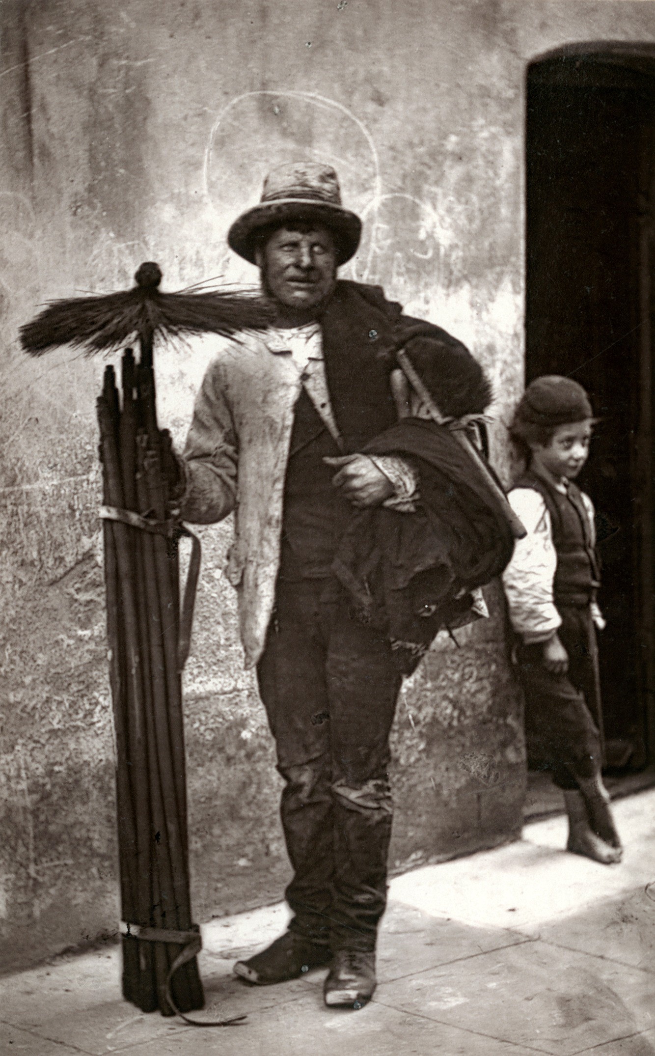 Трубочист-трезвенник, 1877. Автор Джон Томпсон