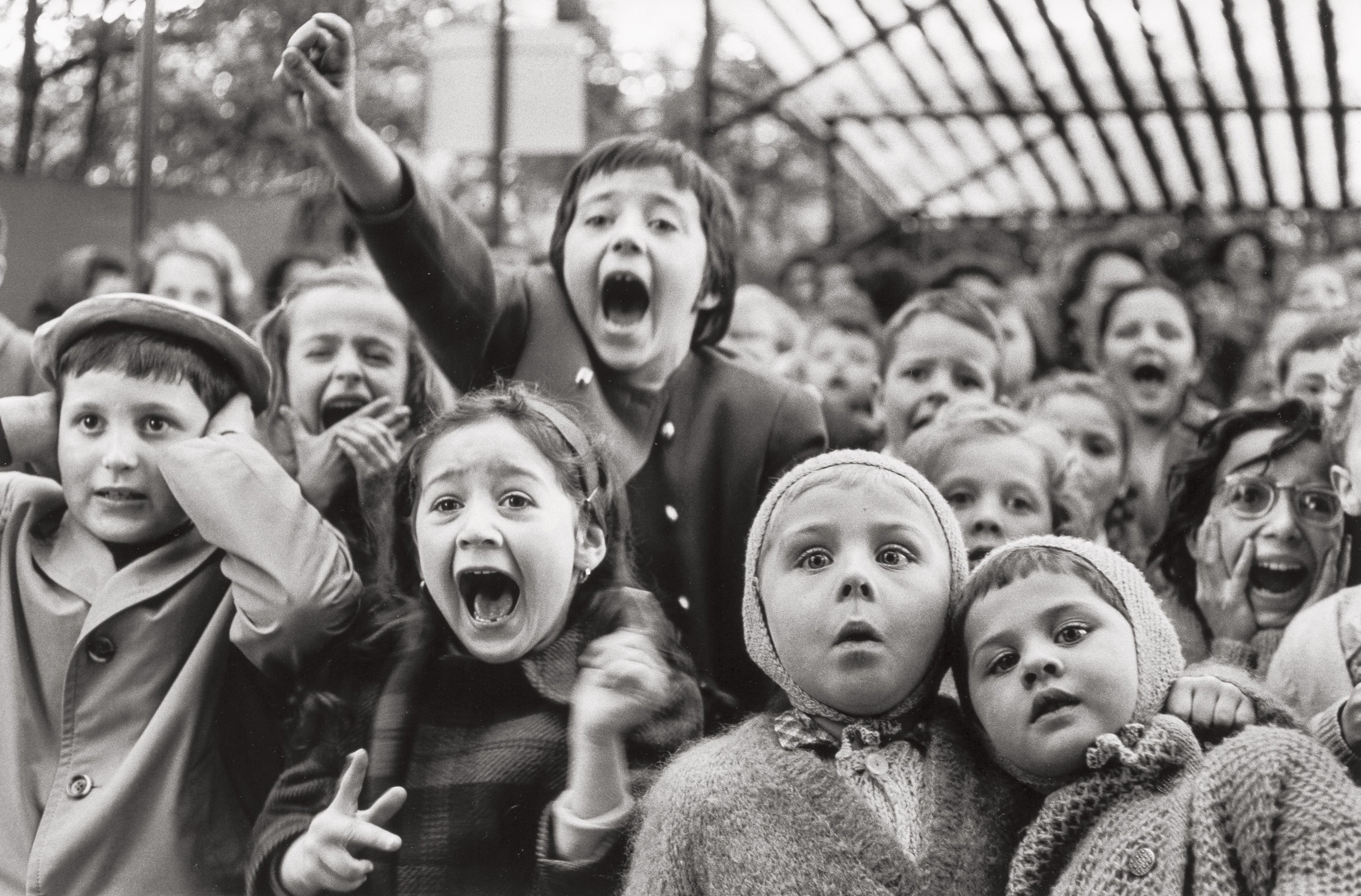 Дети в кукольном театре, Париж, 1963. Фотограф Альфред Эйзенштадт