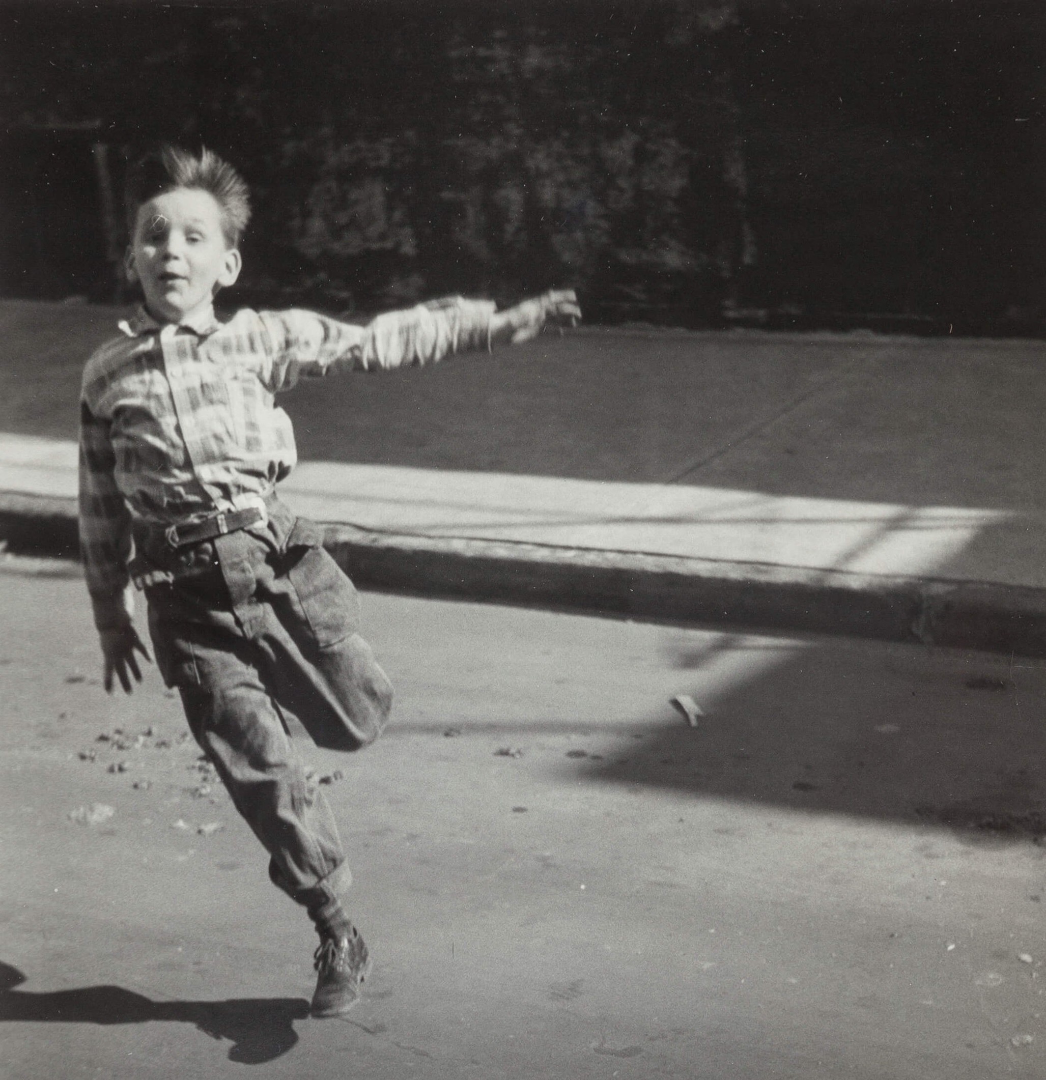 Парить, 1950-е. Фотограф Эдвард Уоллович