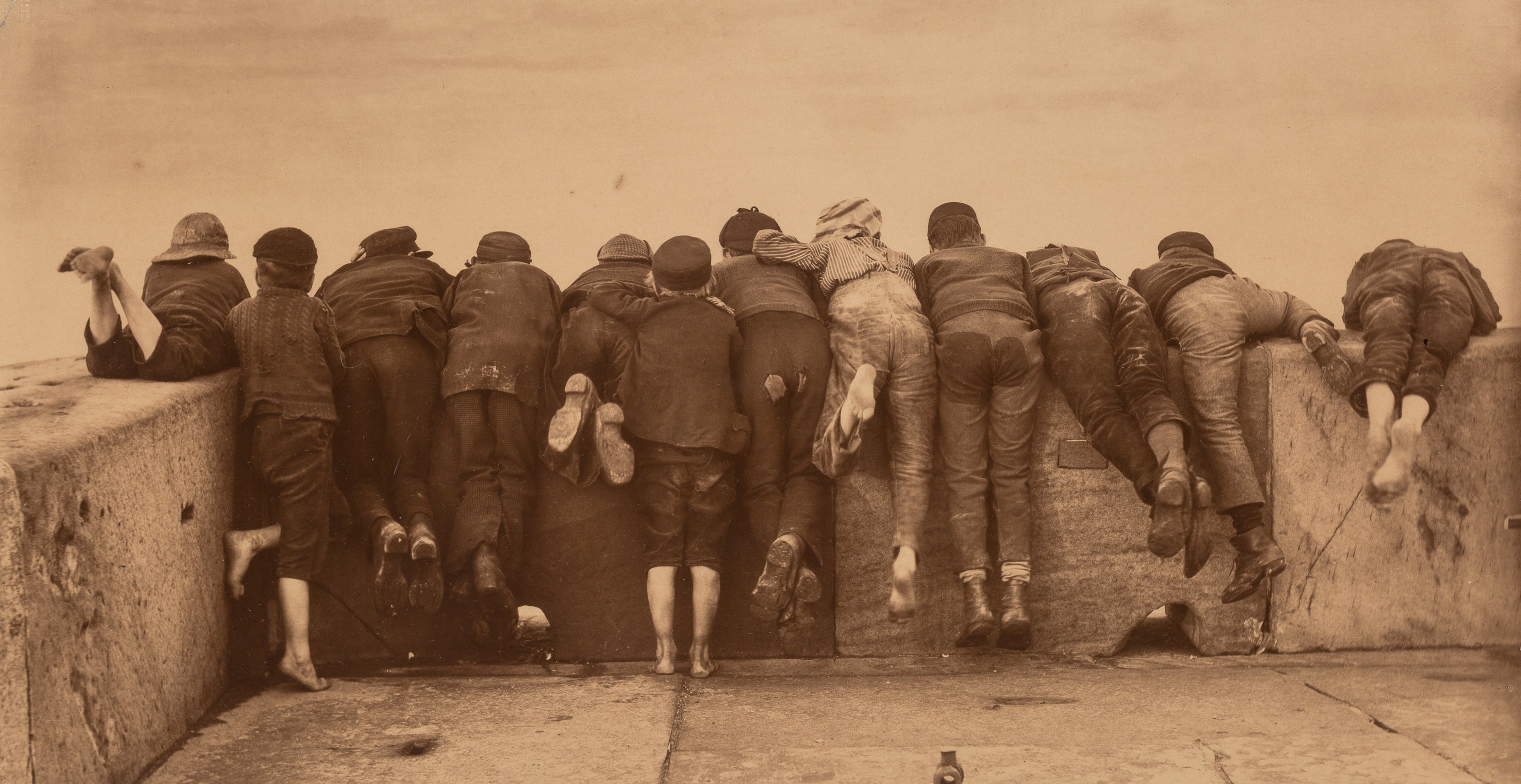 Волнение, 1888. Фотограф Фрэнк Мидоу Сатклиф
