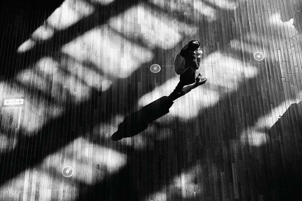 Уличная фотография. Токио, Япония. Фотограф Хирохару Мацумото (Hiroharu Matsumoto). — Восточный минимализм в фотографии: красота и сила простоты / Камералабс