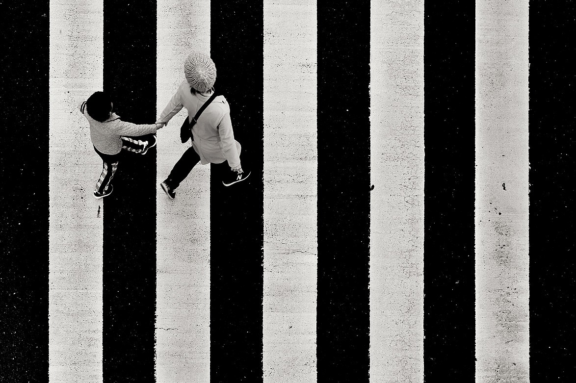 Уличная фотография. Токио, Япония. Фотограф Хирохару Мацумото (Hiroharu Matsumoto). — Восточный минимализм в фотографии: красота и сила простоты / Камералабс