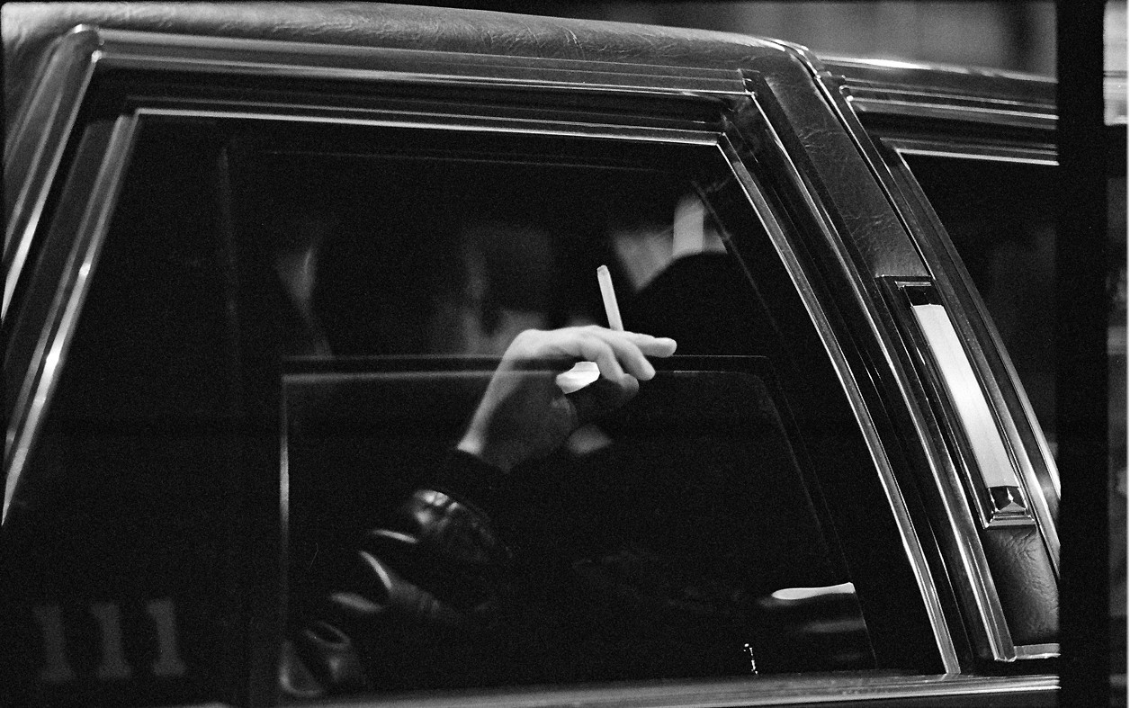 Курильщик, 1988. Фотограф Мэтт Вебер