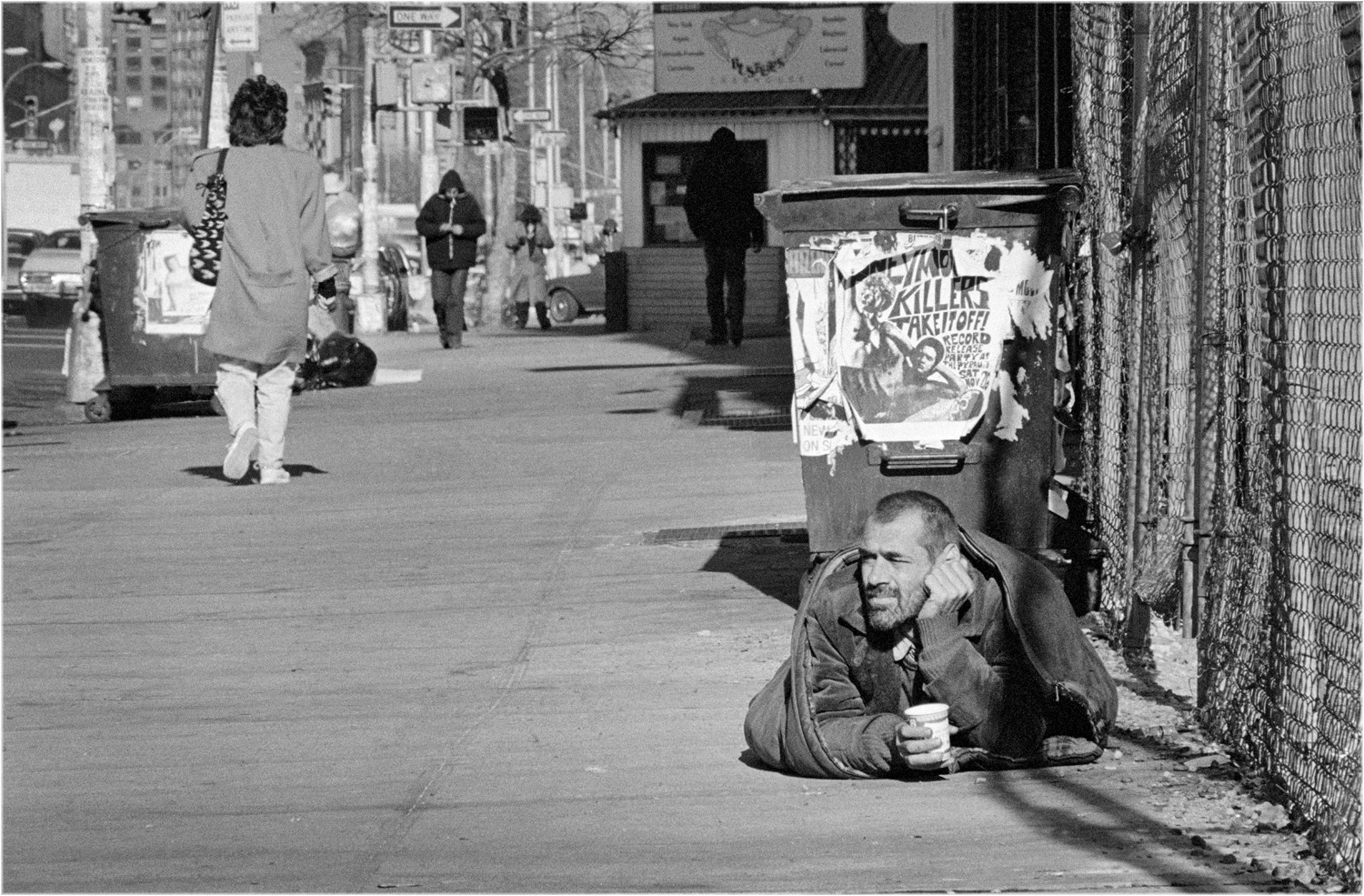 Утро на улице Буэри, Нью-Йорк, 1988. Фотограф Мэтт Вебер